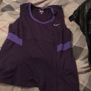 Nike workout tank top